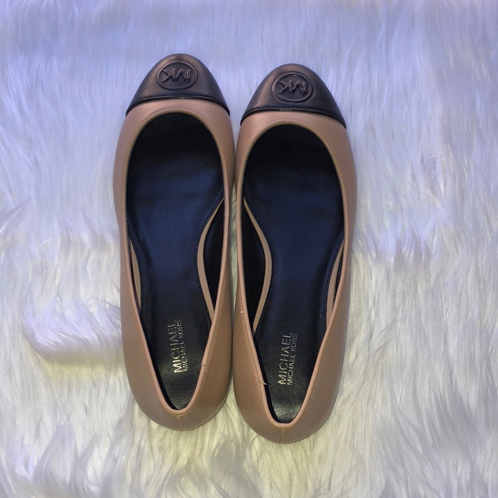 MICHAEL KORS Dylan ballet flats NWT